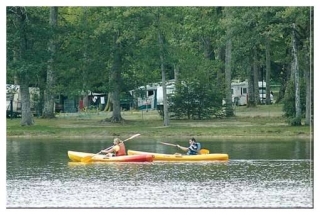  Kayak in the Dordogne with Explorando 
